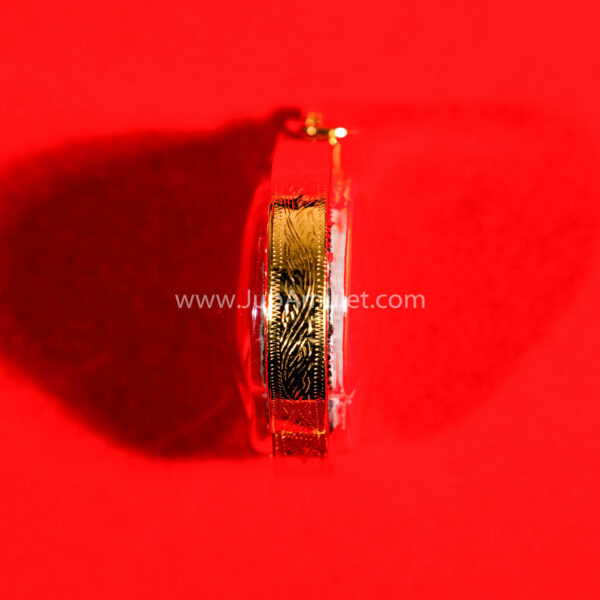 หลวงปู่โต๊ะ รุ่นพระผงประจำวันเกิด เนื้อใบลาน ปี 2521 - Image 3