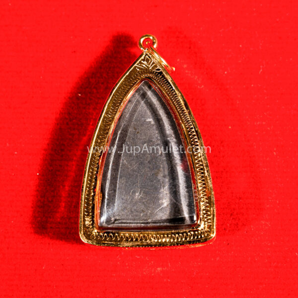 หลวงปู่โต๊ะ รุ่นพระพุทธกวัก เนื้อตะกั่ว ปี 2517 - Image 2