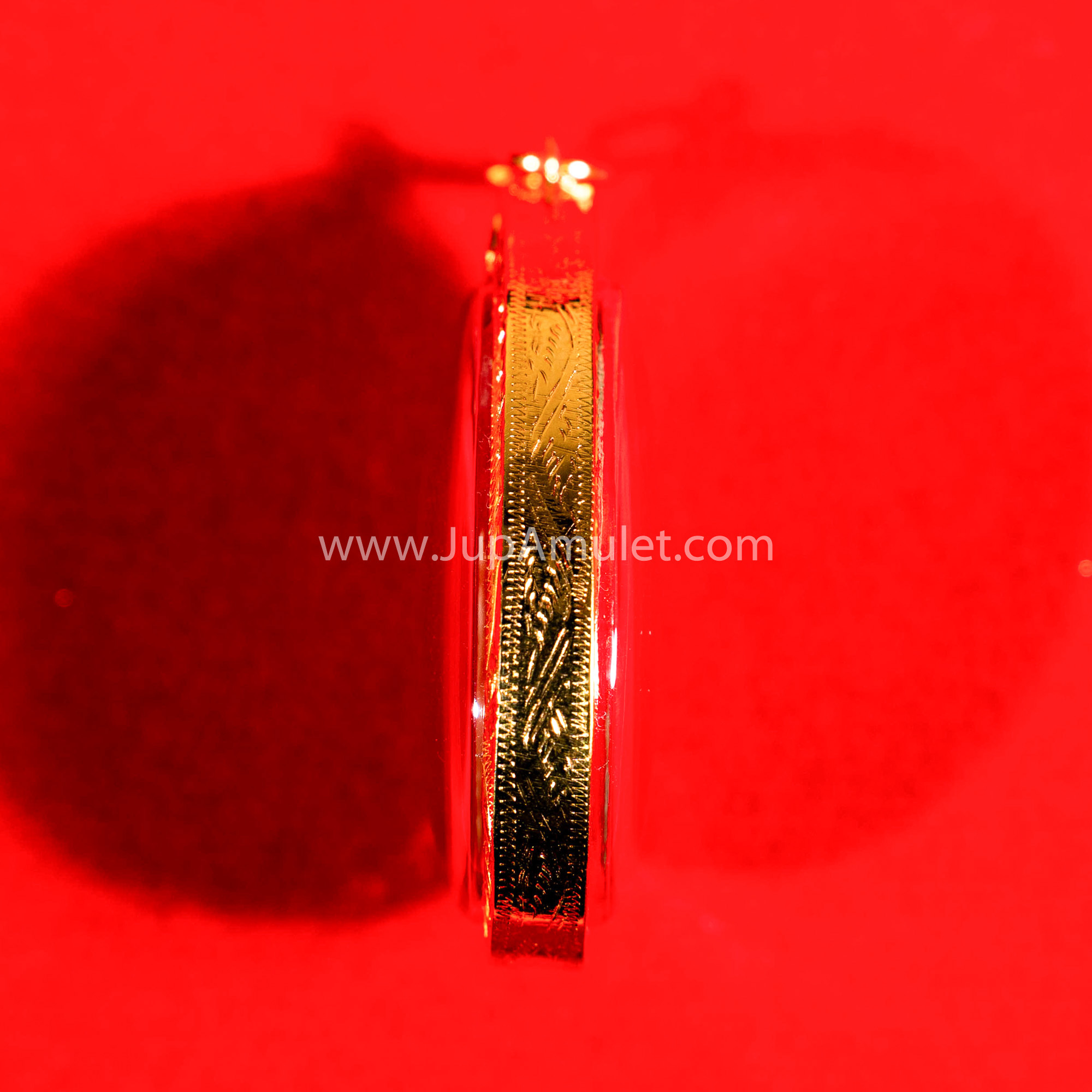 หลวงปู่โต๊ะ เหรียญรุ่นไข่พัดยศ เนื้อนวะโลหะ ปี 2518 - Image 3